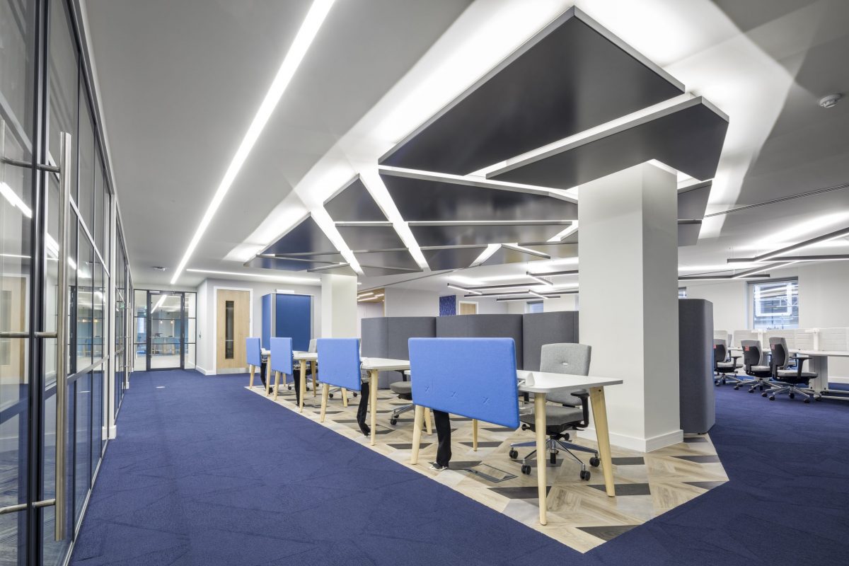 large office fit out and office design in London - hot desks