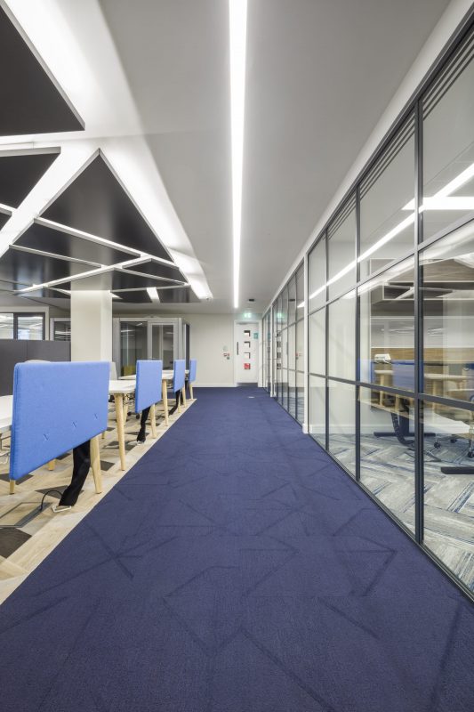 large office fit out and office design in London - hot desks